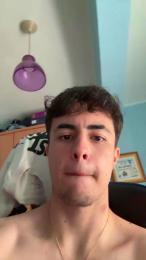 Alvaroguisan webcam model stream image