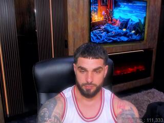 Carlosz Azizz webcam model stream image