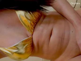 thippy69 webcam chaturbate model stream image