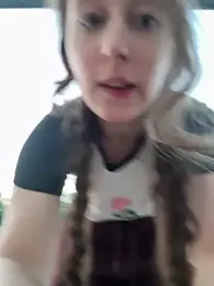 FroggyAnna webcam model stream image