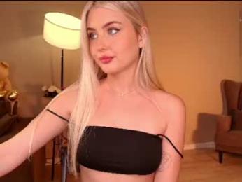 cute18cute webcam chaturbate model stream image