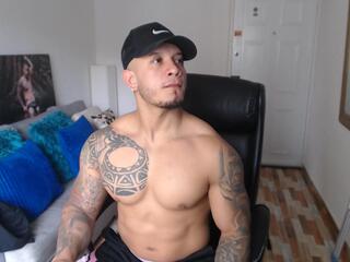 Joe Ford webcam flirt4free model stream image