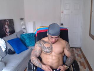 Joe Ford webcam flirt4free model stream image