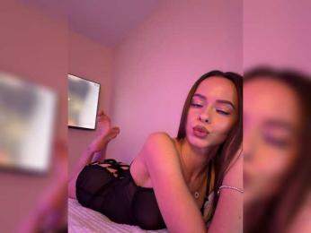 VikiMur webcam model stream image