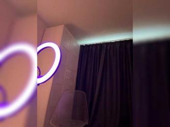 VikiMur webcam model stream image