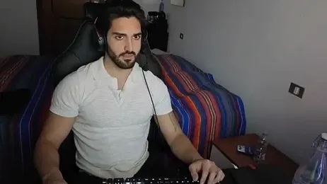 Al3xox02 webcam stripchat model stream image