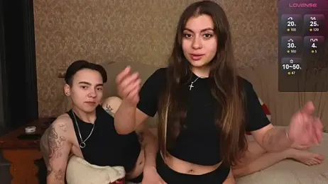 yourfav0ritegirls webcam model stream image