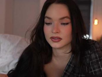 blackvelveet webcam bongacams model stream image