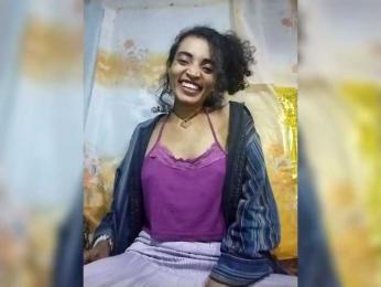 Shanya12 webcam model stream image