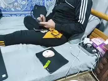 yazin19 webcam stripchat model stream image