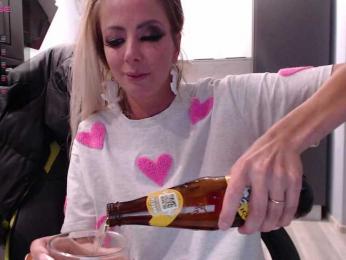 blondalina webcam bongacams model stream image
