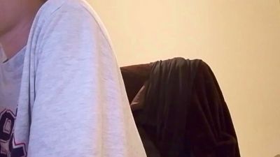 Larafoxok webcam model stream image
