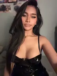 PrettyYoungHugeCockTS webcam stripchat model stream image