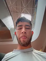 liam_bronw webcam model stream image