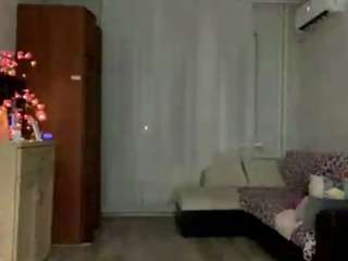 meridethhultquist webcam model stream image