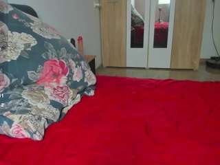 cosmicwarrior webcam model stream image