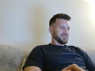 Hadess webcam model stream image