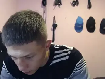 Cronos_Hot_8 webcam model stream image