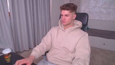 MaxKaidenn webcam model stream image