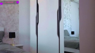 sweetl30 webcam model stream image