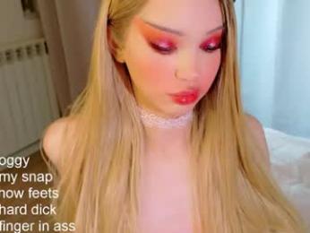 _paprika webcam chaturbate model stream image