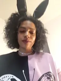 chanell95 webcam stripchat model stream image