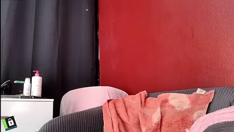 rosesdesiles webcam stripchat model stream image