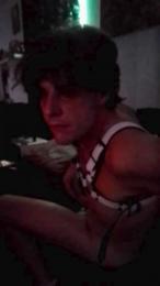 justincgn webcam model stream image