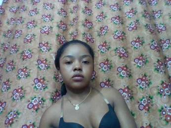 Elysa7 webcam model stream image