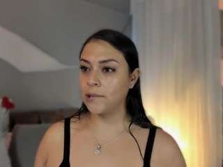 nicolle-w webcam model stream image