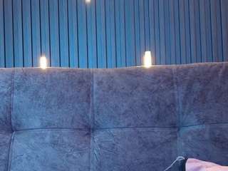 brunette-candy webcam model stream image