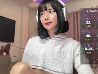 yournaughtyprincessx webcam model stream image