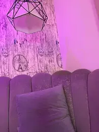 AbyThompson webcam model stream image