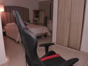 emily_____ webcam model stream image