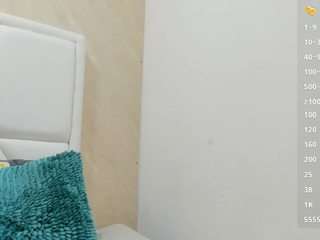 mishellxy webcam model stream image
