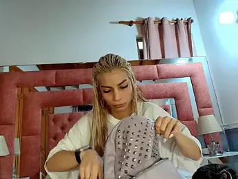 briana_wonder69xxx webcam stripchat model stream image