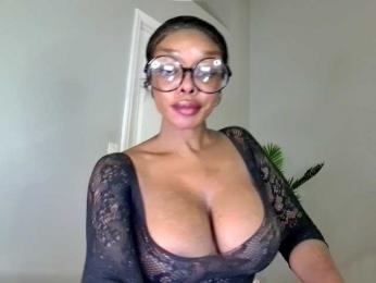 Ataliahh webcam model stream image