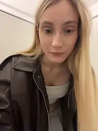 Pink_Kiss webcam model stream image