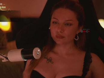 D_i_aM webcam bongacams model stream image