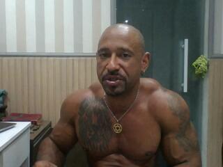 Hebert Gomes webcam model stream image