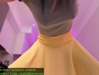 nikkisweetie webcam model stream image