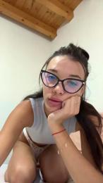 Elisaxx webcam model stream image