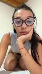 Elisaxx webcam cam4 model stream image