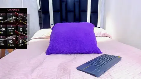 elian_7 webcam model stream image