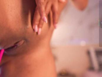 IvyEllis webcam model stream image