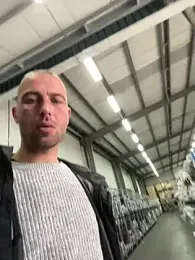 Rotteei1 webcam stripchat model stream image