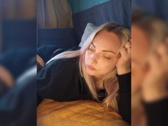 Tanysha-1 webcam model stream image