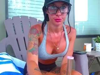 tighttinymilf webcam model stream image