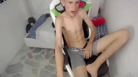 sombra_18 webcam model stream image