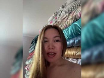 LynnMonica webcam model stream image